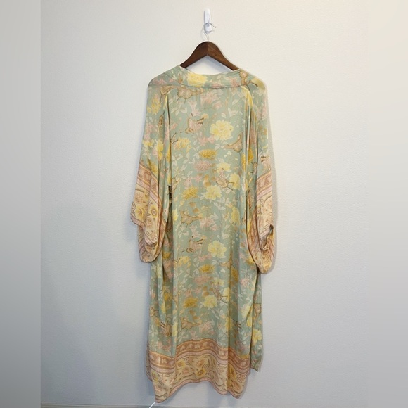 Spell Butterfly Maxi Robe - Picture 3 of 8